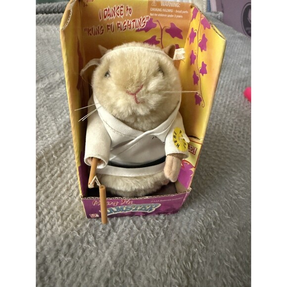 Gemmy Kung Fu Fighting Dancing Hamster - Martial Arts Spinnunchuks New boxed VTG - Picture 1 of 16